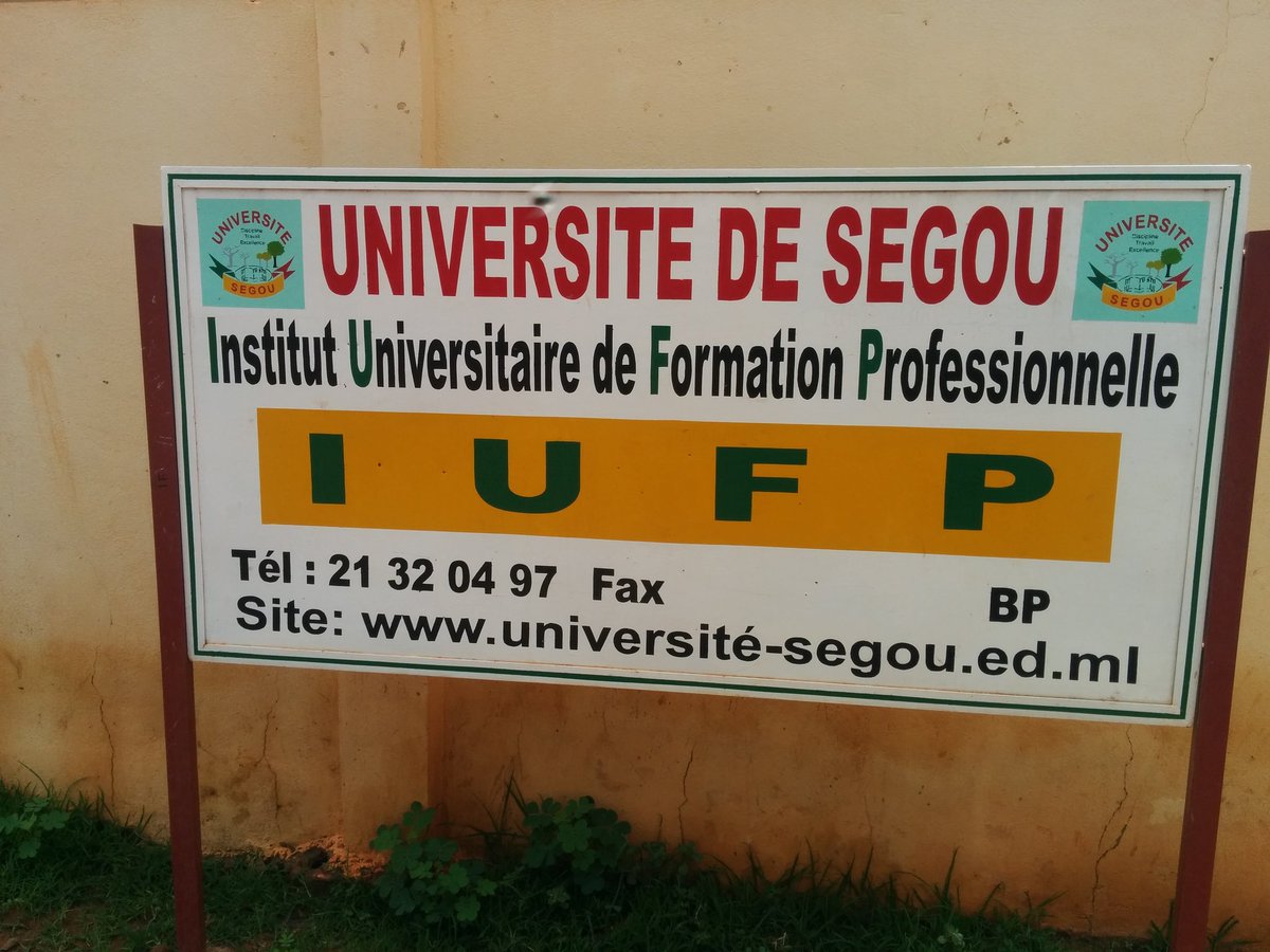 OSM_Mali's tweet photo. Merci aux Responsables de l'#Université #Ségou pr l'accueil&l'accompagnment #Map4Segou #Map4Ml #projetEOF #team223 https://t.co/5amDpc3NMk