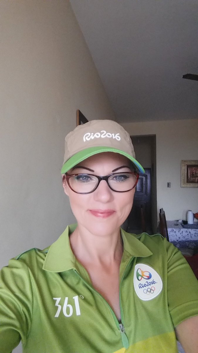 riomazni's tweet photo. I'm off to do my first shift at the tennis. Wish me the luck of the Irish,  after all in the green. https://t.co/DdHKo8r0hv
