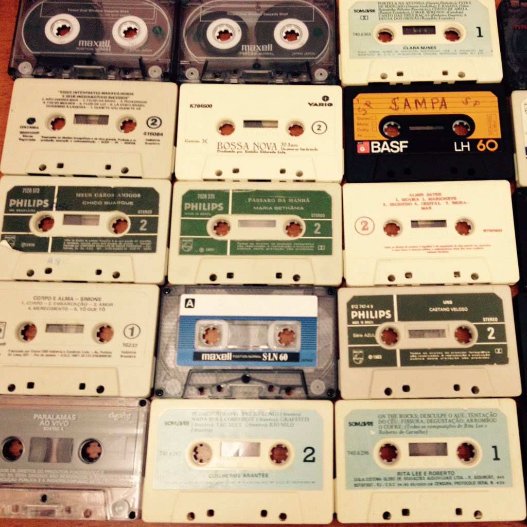 mpbanos80's tweet photo. Tapes. #mpbanos80 https://t.co/ScHmycq0md