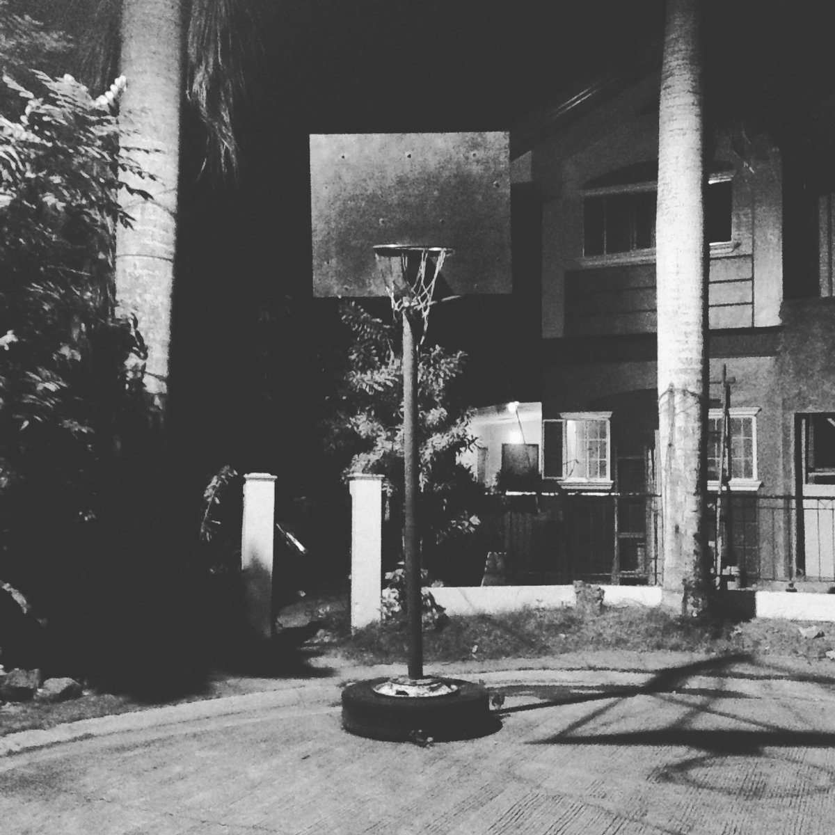 AMetrone's tweet photo. Ball is life.🏀💯 https://t.co/AIf2jCjzGv