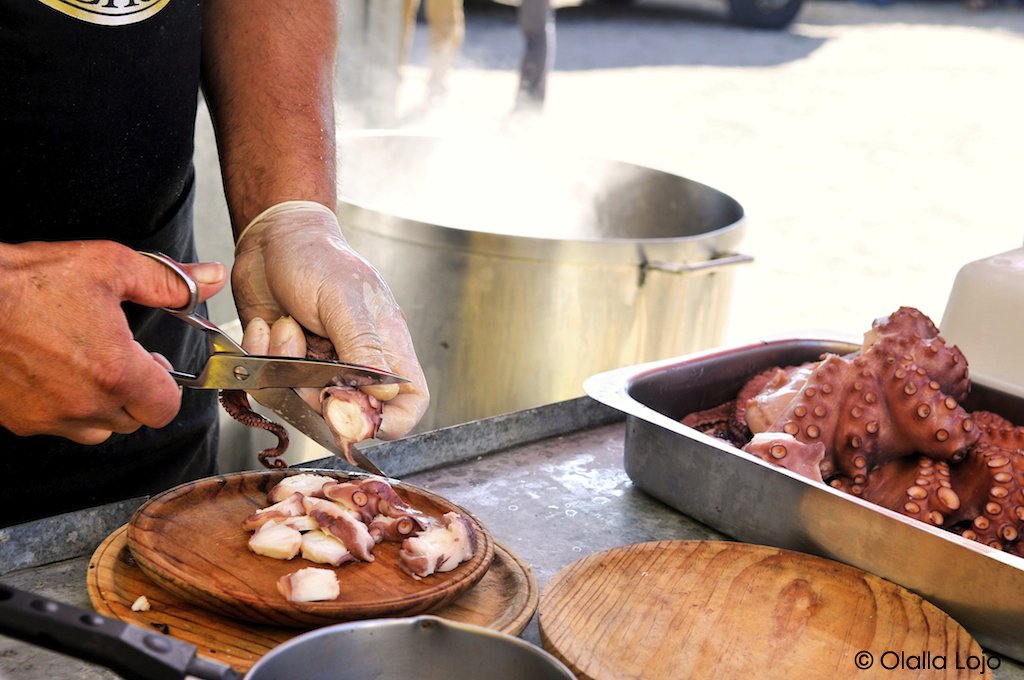 Dices #Vigo y sueñas con marisco, empanada y, por supuesto, #PULPO. El domingo 14 te espera la "Festa do Polbo"