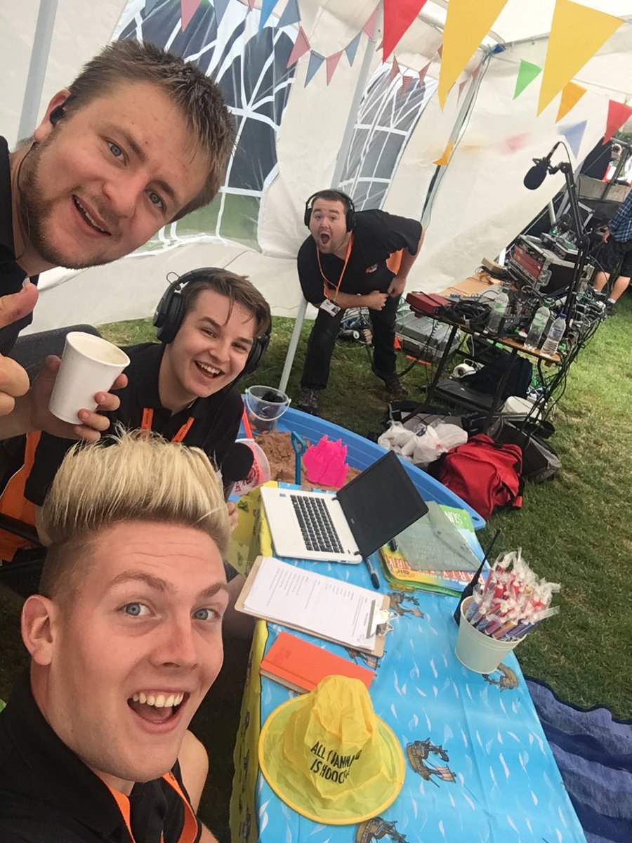ZackAlexanderUK's tweet photo. Live on @AIR1072 as part of the #PITP16 coverage!!! Tune in now!!! https://t.co/0QJvHQZcnD