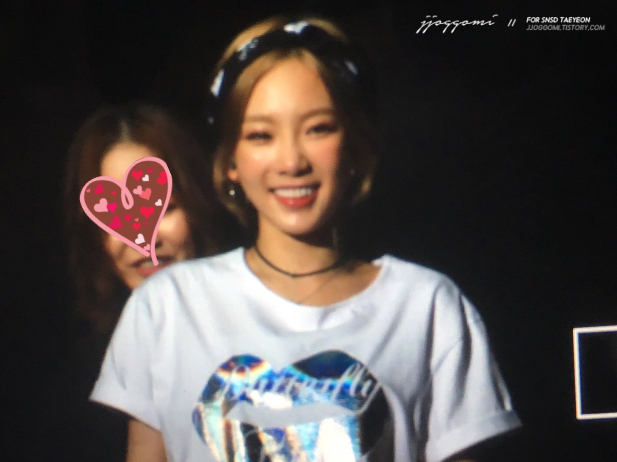 [PIC][05-08-2016]TaeYeon khởi hành đi Busan để biểu diễn 2 đêm Concert - "BUTTERFLY KISS" vào trưa nay - Page 2 CpQCDqPUEAAHVMc