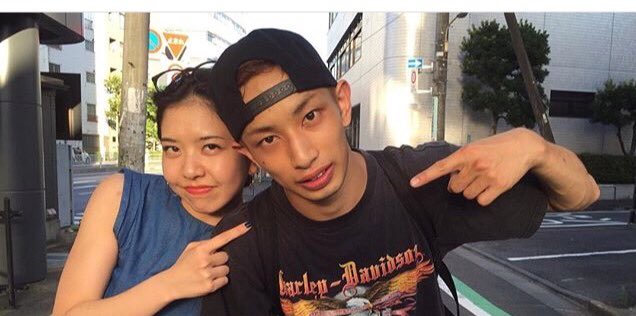 SouljaTwiggz's tweet photo. 昨日はwe buckで
Girl Aresとのバトル！

本当にリスペクト
女の子でこんなに闘ってるダンサー、krumperはまじかっこいい

疲れきってやべー顔している https://t.co/535W61XDfX