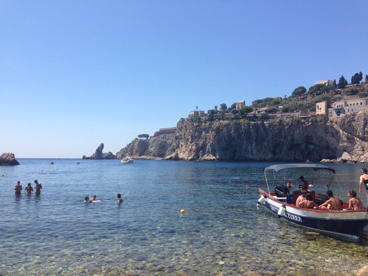 AndRealitySetIn's tweet photo. Last day of vacation #thesadnessisreal https://t.co/Nnzy4rkY8j