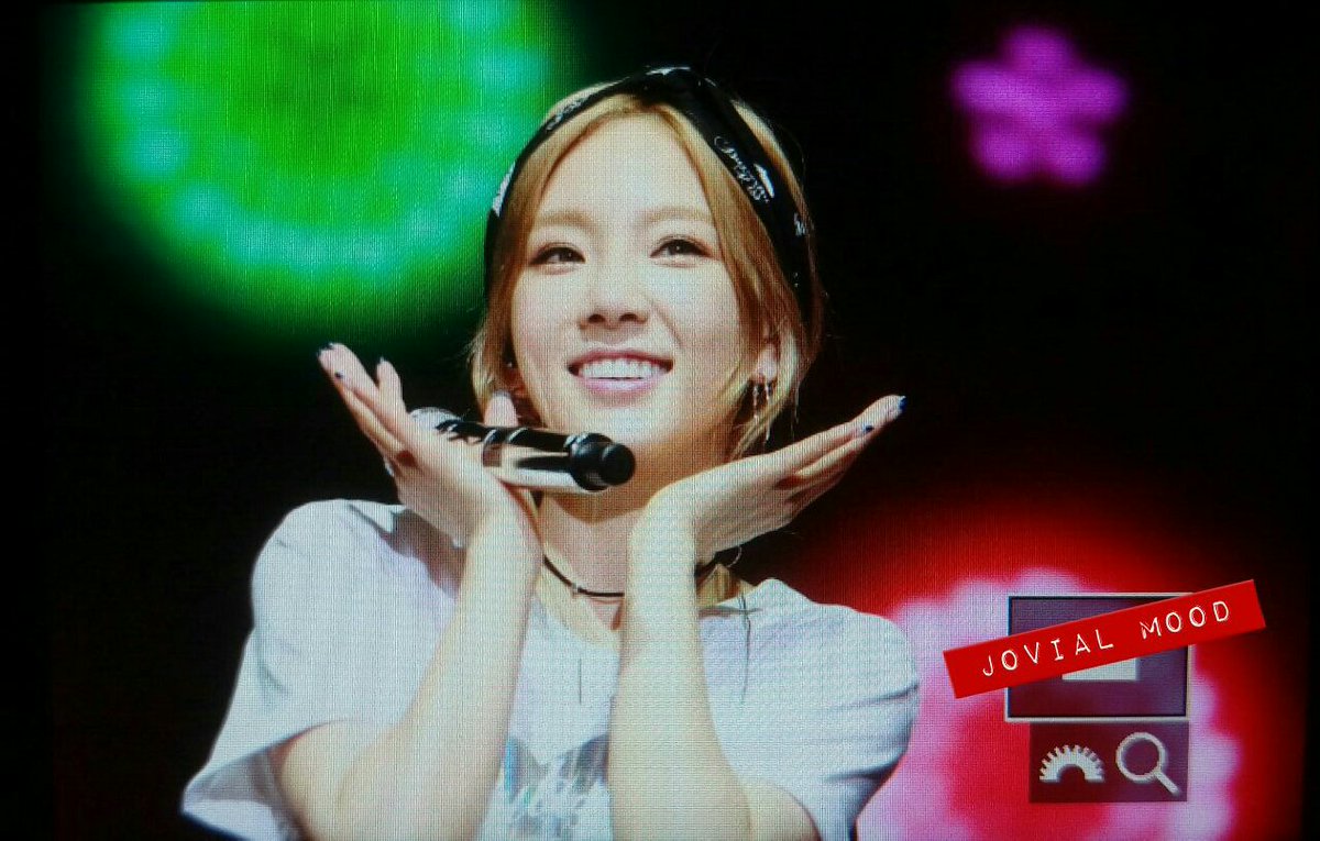 [PIC][05-08-2016]TaeYeon khởi hành đi Busan để biểu diễn 2 đêm Concert - "BUTTERFLY KISS" vào trưa nay - Page 2 CpQGG68VUAEcuIb