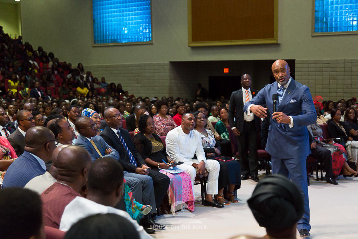 HouseOnTheRock's tweet photo. You don't have to deserve it to receive it. It's GRACE! 
#HOTRService https://t.co/dZ6UNuzowz