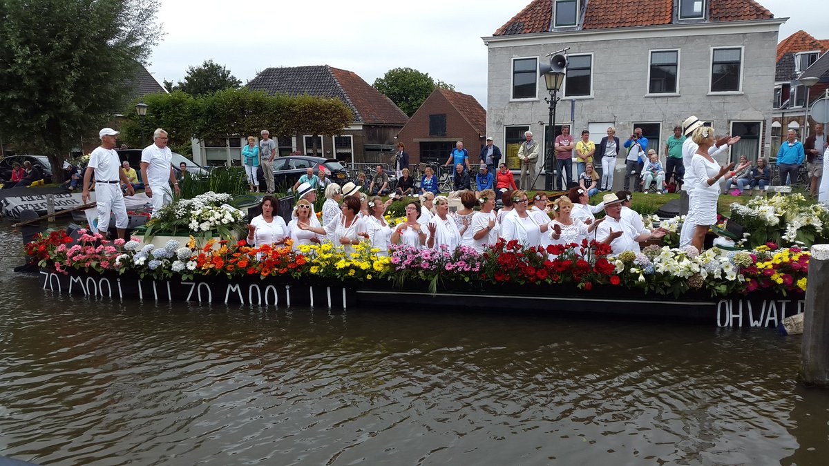 Koor 4fun zingt nog altijd en zinkt nog niet #wosmedia #varendcorso
