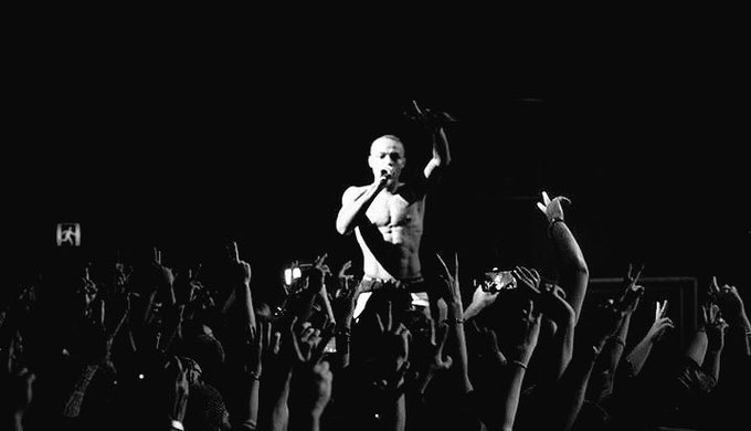 View image on Twitter