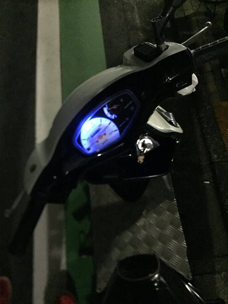 r_zkh's tweet photo. 125売ります

マジェスティ交換も受け付けます
詳しい事はDMで

#V125売ります
#シグナス売ります
#マジェスティ売ります https://t.co/SmDxUMeT8f
