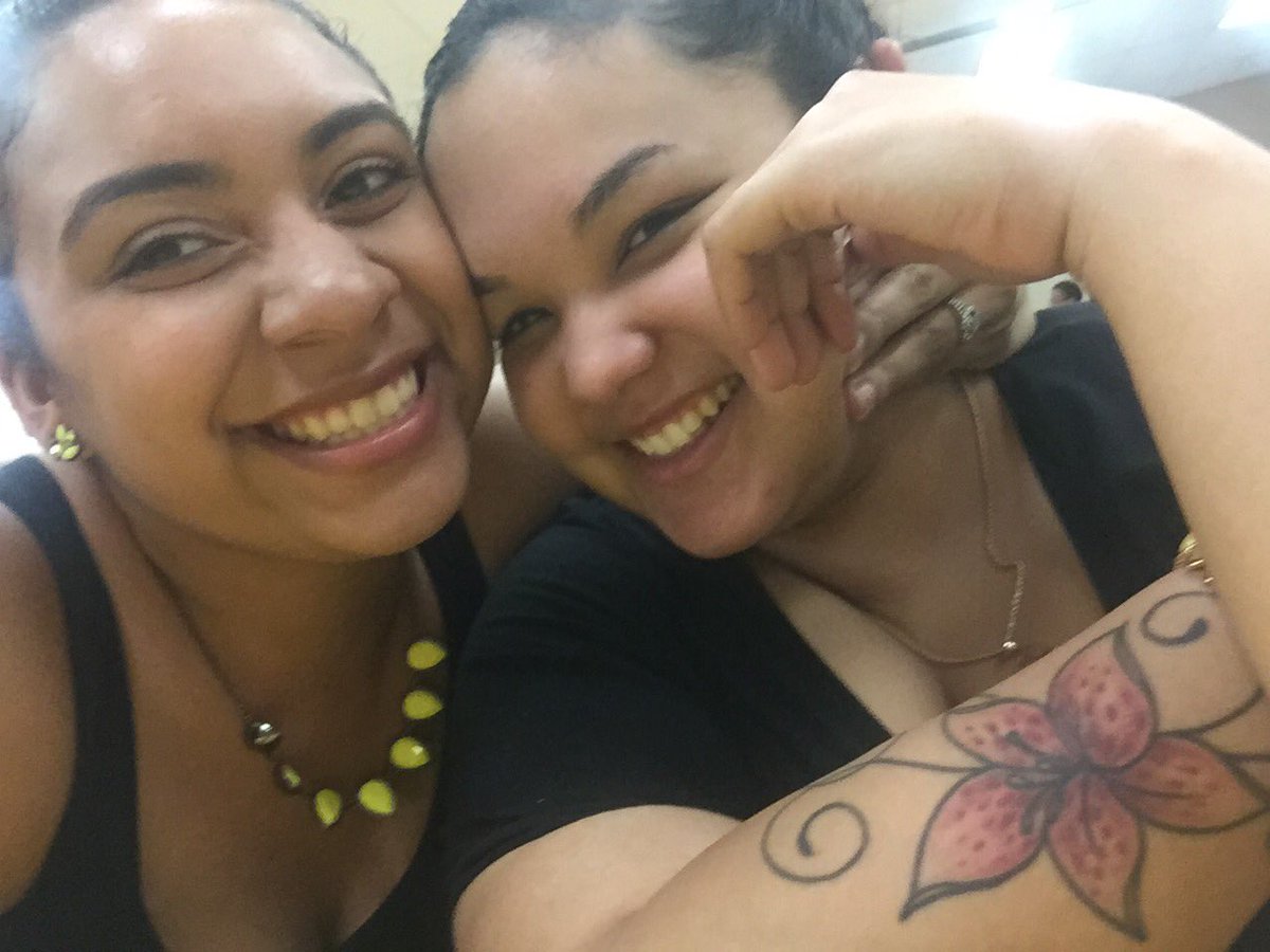 _Starkeey's tweet photo. #NationalSistersDay https://t.co/E8ZxOVzgq7