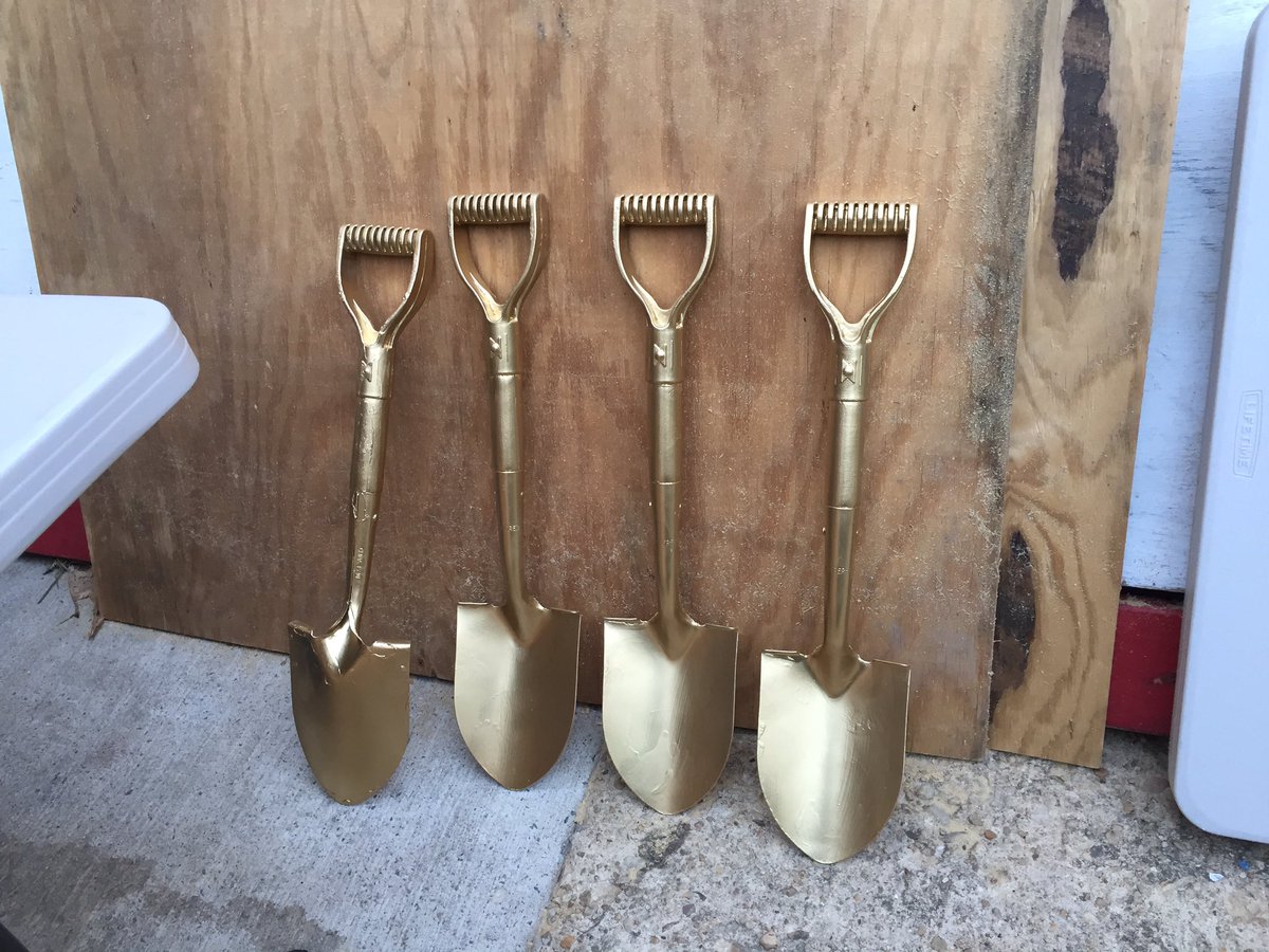 LibertyCap420's tweet photo. What's needed for the #ReFOAMation @burningman 2016. #PHRYGIAN to https://t.co/AEg1N2QQXo