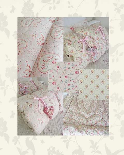 ItsTrueVintage's tweet photo. Beautiful #vintage #eiderdowns in my Etsy shop. And hundreds of other quirky &amp; unique #VintageTreasures https://t.co/u9yuanIy61