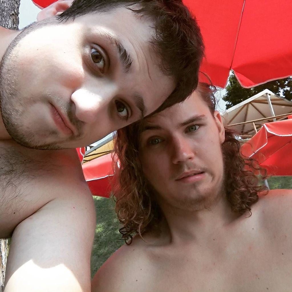 Fexys's tweet photo. #selfisti https://t.co/H1ZvwKC9PQ https://t.co/iaErPcXZmc