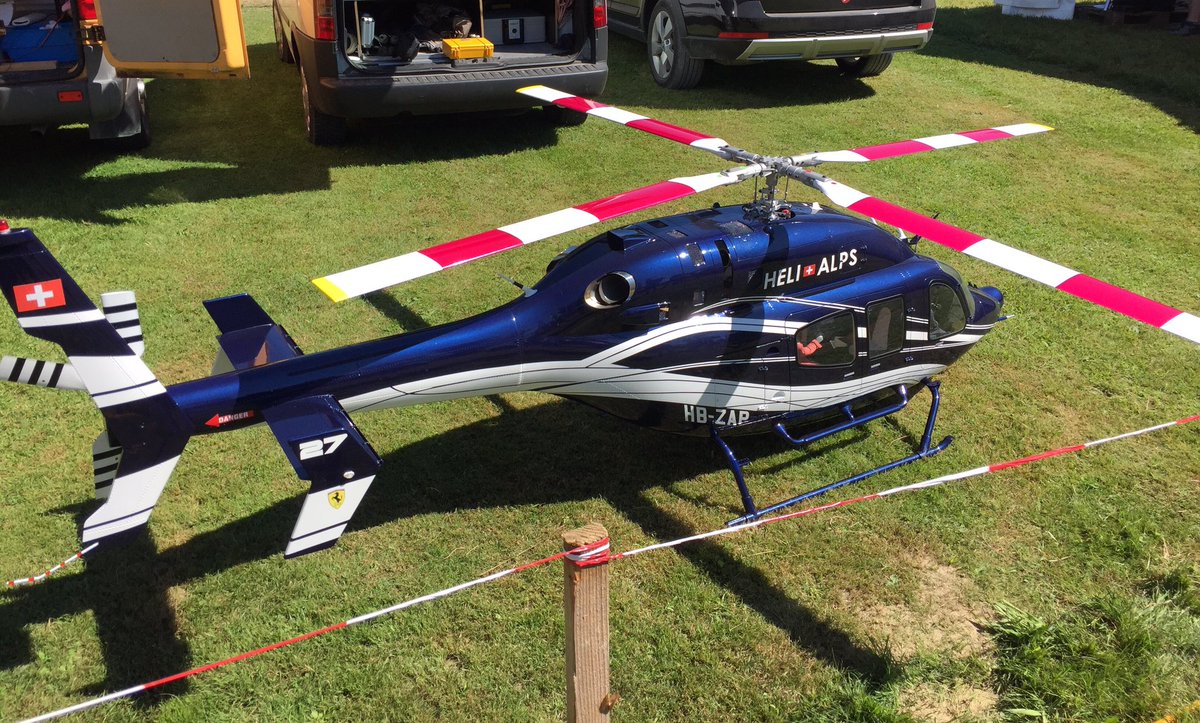 SchumacherFM's tweet photo. Great display of model aircrafts. Rather expensive hobby 11k CHF 4 a used gas turbine powered 🚁 #leuggern #flugtage https://t.co/w2Nox7J3dp