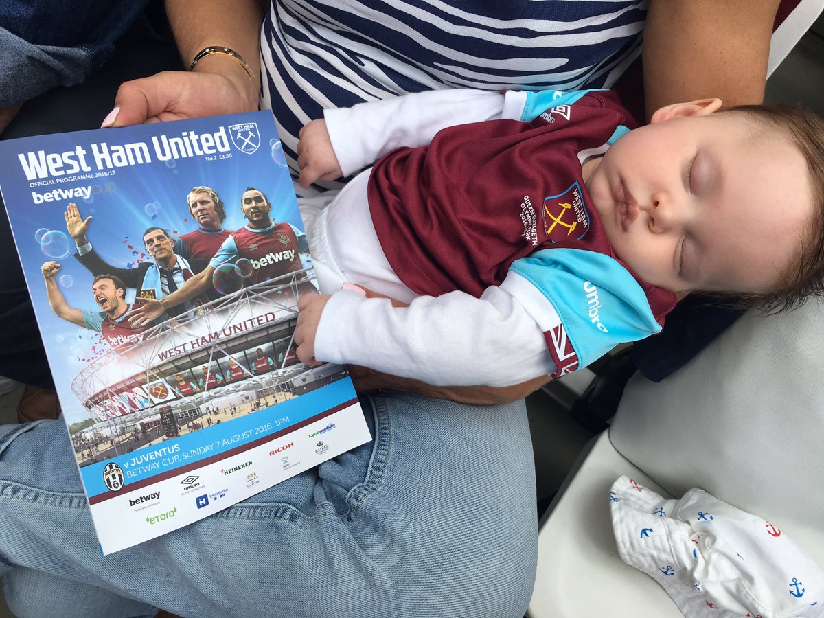 lallington1's tweet image. @davidgold @BroadcastMoose surely the youngest fan here?? #11weeksold #littlehammer #matchday #WHUFC #COYI