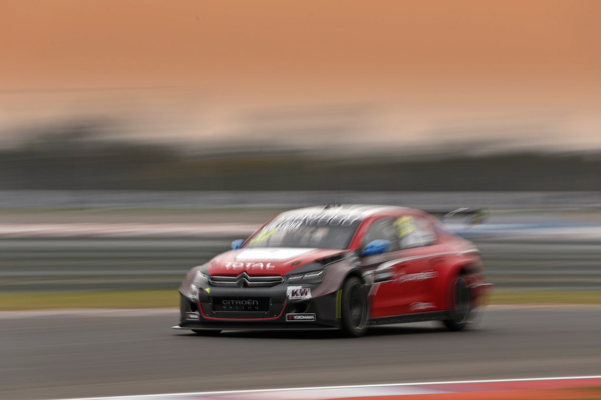 WTCC - LOPEZ NYERTE A FŐVERSENYT, MICHELISZ CSAK 8. LETT