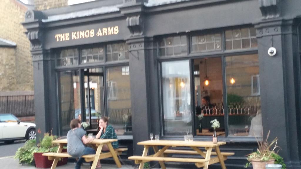 Megfdavies's tweet photo. Two @LondonBeerCity events today (@OneMileEnd and #nzbeercollective) - @LeftHandUK Extrovert IPA @KingsArmsE2 is 3rd https://t.co/A8pkvGfTlg