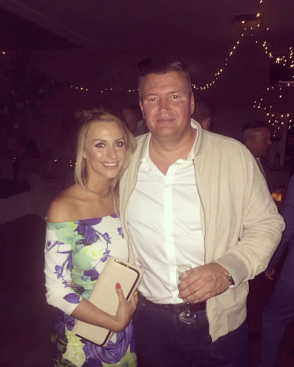 Dan_Farenden's tweet photo. Last night #stacys30th https://t.co/XAxMrY5W8a