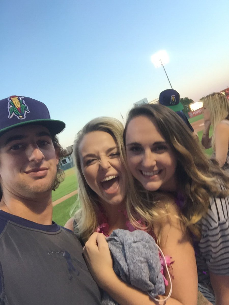 _shanzie_'s tweet photo. Do we get extra points for posing with a player? @sean_miller10 #kernelsselfie https://t.co/d1cqwWcKtK