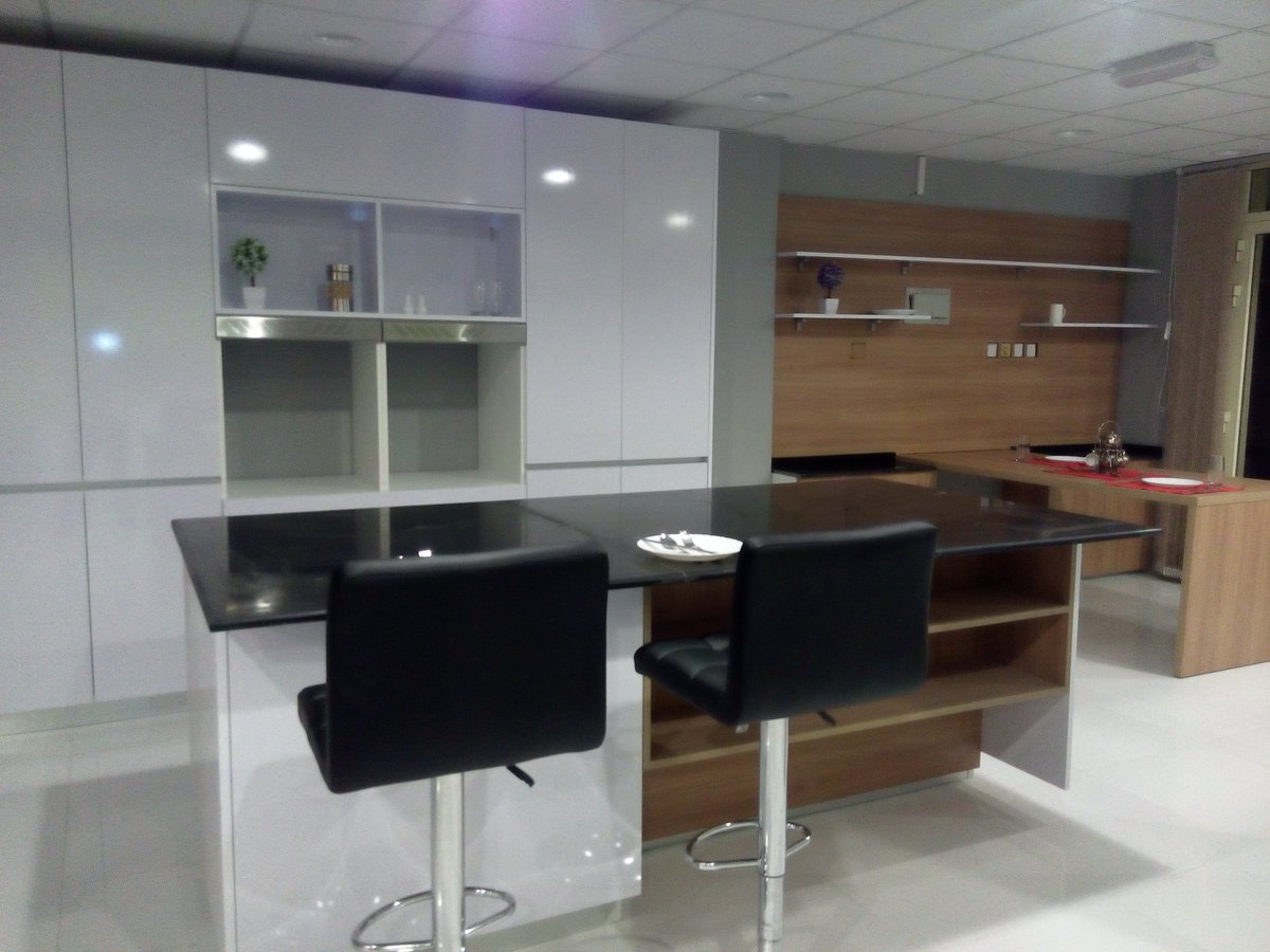 RedroseKitchen's tweet photo. Showroom display.... https://t.co/wKMeDYQemD