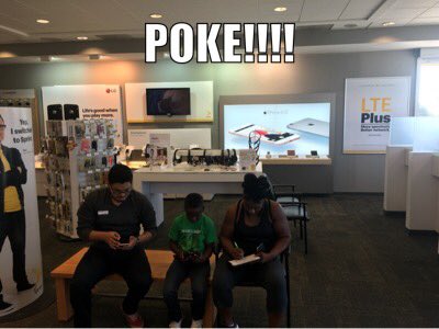 samman217's tweet photo. Sprint Store on Camp Wisdom in Dallas, Tx.  Poke Tournament.  #SprintCTXLure #SprintSaysThanks https://t.co/pkzIINQH7j