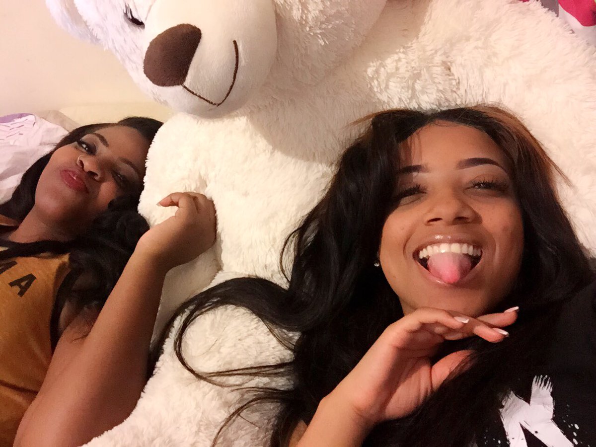 PandoshiArmy's tweet photo. My A1 Day1 @KiraXXIX ❤️❤️❤️ https://t.co/8YUFzCxKpU