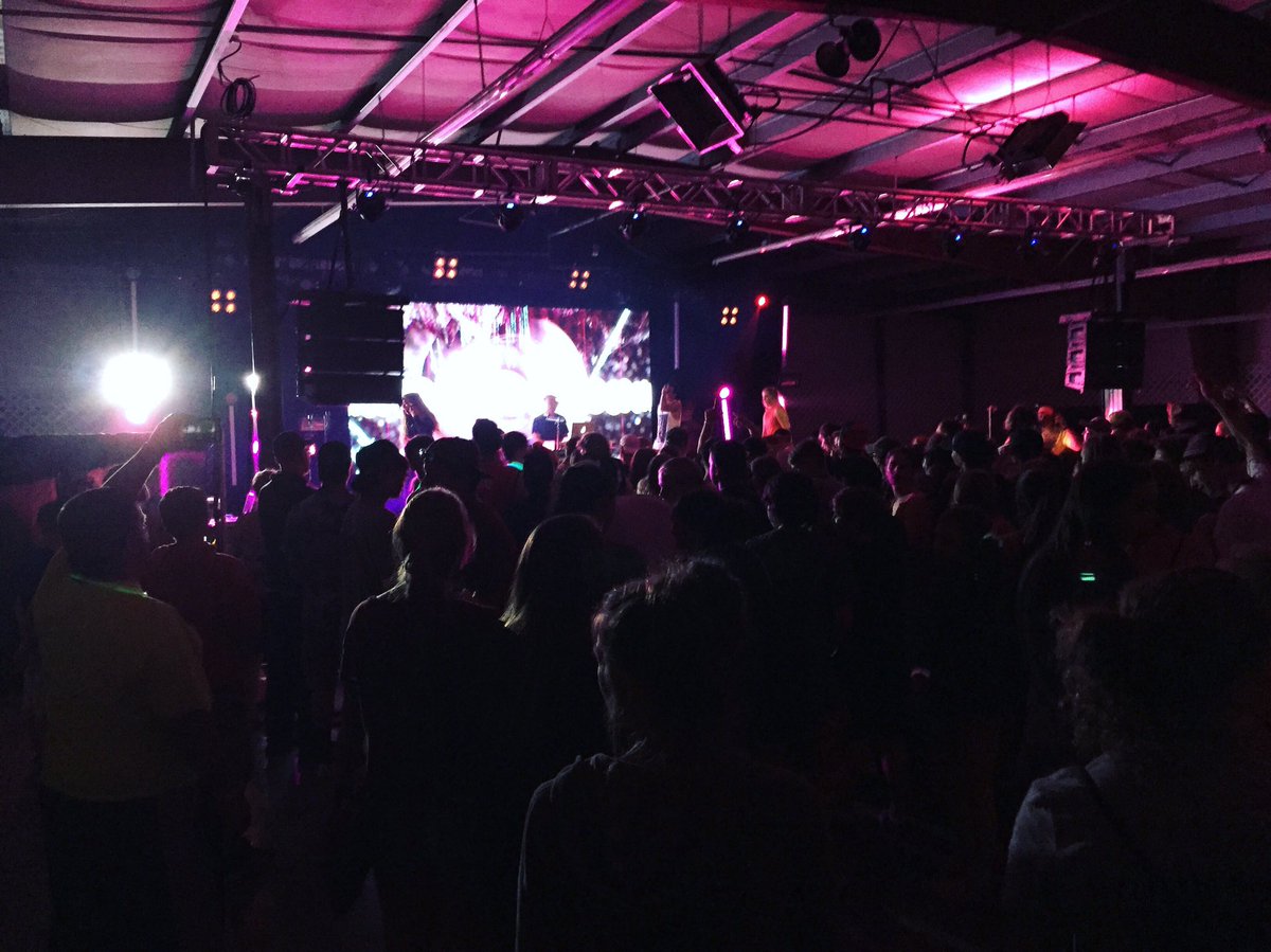 beaconmusic's tweet photo. When the afterparty is lit, you know the party was. ππ₯πΆ Jesus parties are the best. #Creation16 #creation2016 https://t.co/6NA59Qi8em
