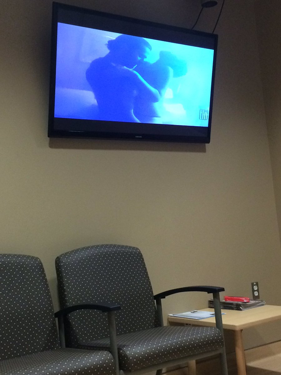 sousalous's tweet photo. watched a spanish porno at 2:30am while i waited for my sister's appendectomy surgery to be done #qualitytv #yaaas https://t.co/X0HHantd0L