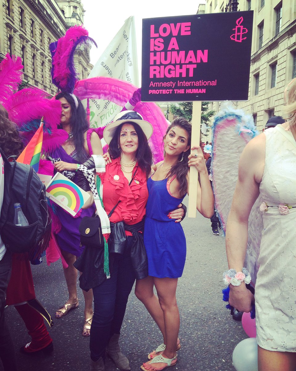 ShadiaED's tweet photo. #LoveIsAHumanRight #BrightonPride #ProfAtPride @AmnestyUK_LGBTI https://t.co/ED9100a917
