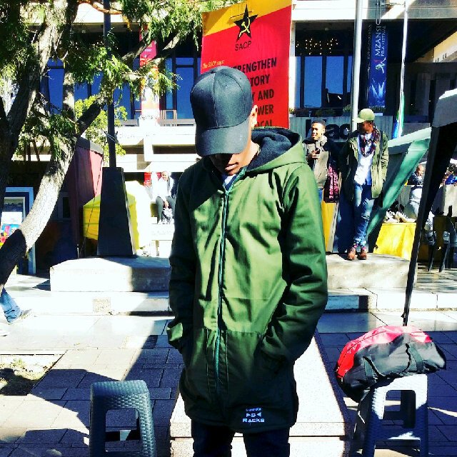 ClassifiedPosts's tweet photo. I'm an independent artist age 19. I would like to be booked at any hip hop events. I'm located at PTA CBD @RaybanzSa https://t.co/WWJNVrVHSi