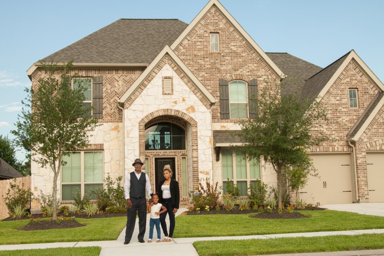 TalkFusion's tweet image. #GrandBlueDiamond Ron Wright on buying his daughter her dream home: "It was a FULFILLING moment." #AmericanFamilyDay