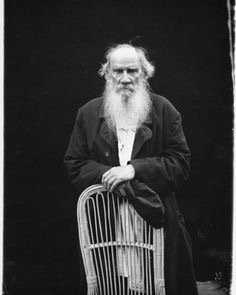 مما لا ريب فيه أن النبي محمدًا كان من أعظم الرجال المصلحين ويكفيه فخرًا أنه هدى أمة برمتها للحق

- تولستوي