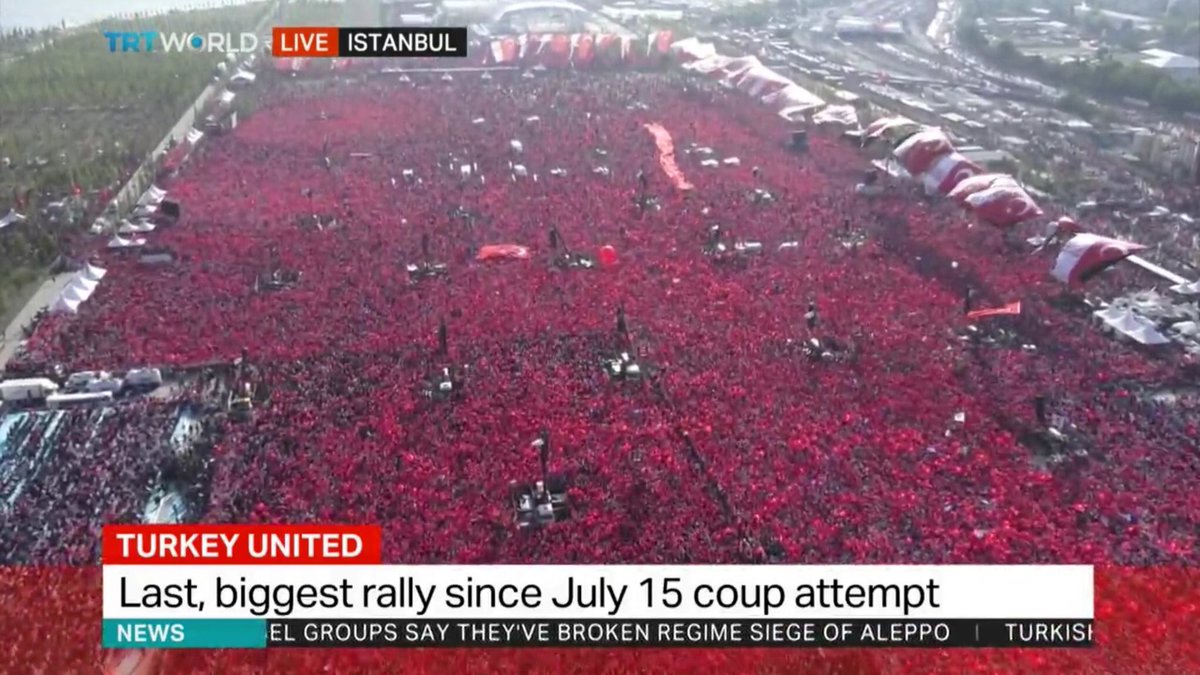 Kim olduğumuzu yeniden hatırladık ve dosta düşmana hatırlatıyoruz. Herkes görsün, biz buyuz!
#TekMilletTekYürek 🇹🇷