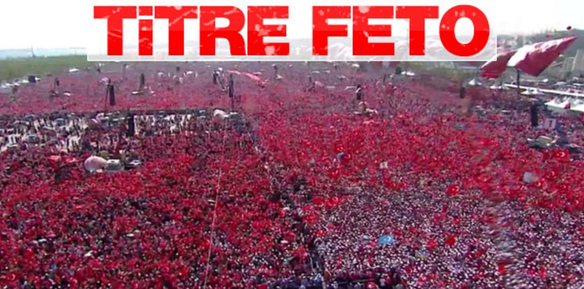 06melihgokcek's tweet photo. KIZILAY DA YER GÖK KIRMIZI BEYAZ...İSTANBUL DA BİR BAŞKA GÜZEL... https://t.co/3ZMpskzg6W