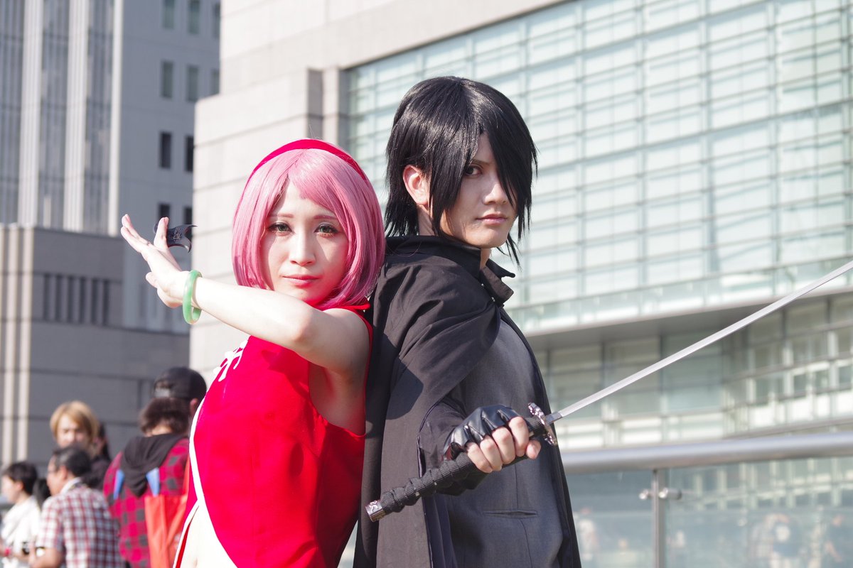 jamsan_t's tweet photo. 7日のコスサミ、その9。
BORUTO、うちは夫妻。

#コスサミ
#BORUTO

おでこをトンッってされたときのサクラの表情がすごくいいです。

サスケ：みかんさん
サクラ：ランチパックさん https://t.co/9yExFdbHs1