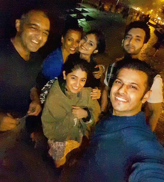 SreejitaDe_FC's tweet photo. #HappyFriendshipday #Thbst team #Vineet #chandani #SreejitaDe @neilbhatt4 https://t.co/VON7goDhJN