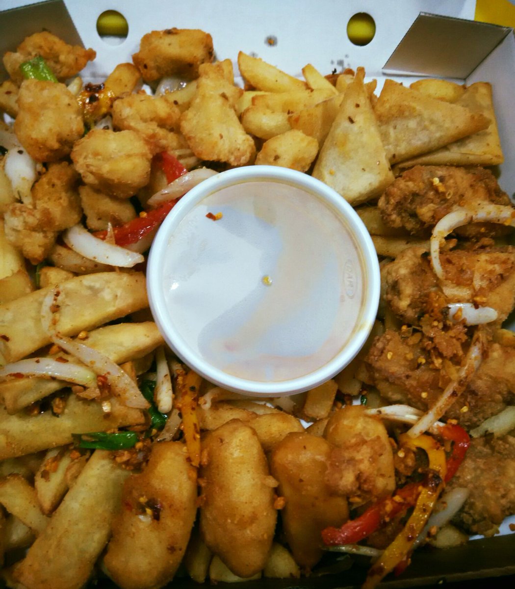 burnfieldkitche's tweet photo. Happy Sunday! Munchies Box to share! https://t.co/m1o5o7GMtJ