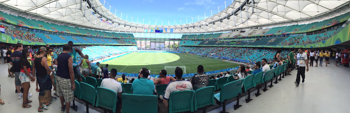 toschi_h's tweet photo. Que arena sensacional! Mais uma pra conta! #arenadacopa https://t.co/SsqvoIAQLM
