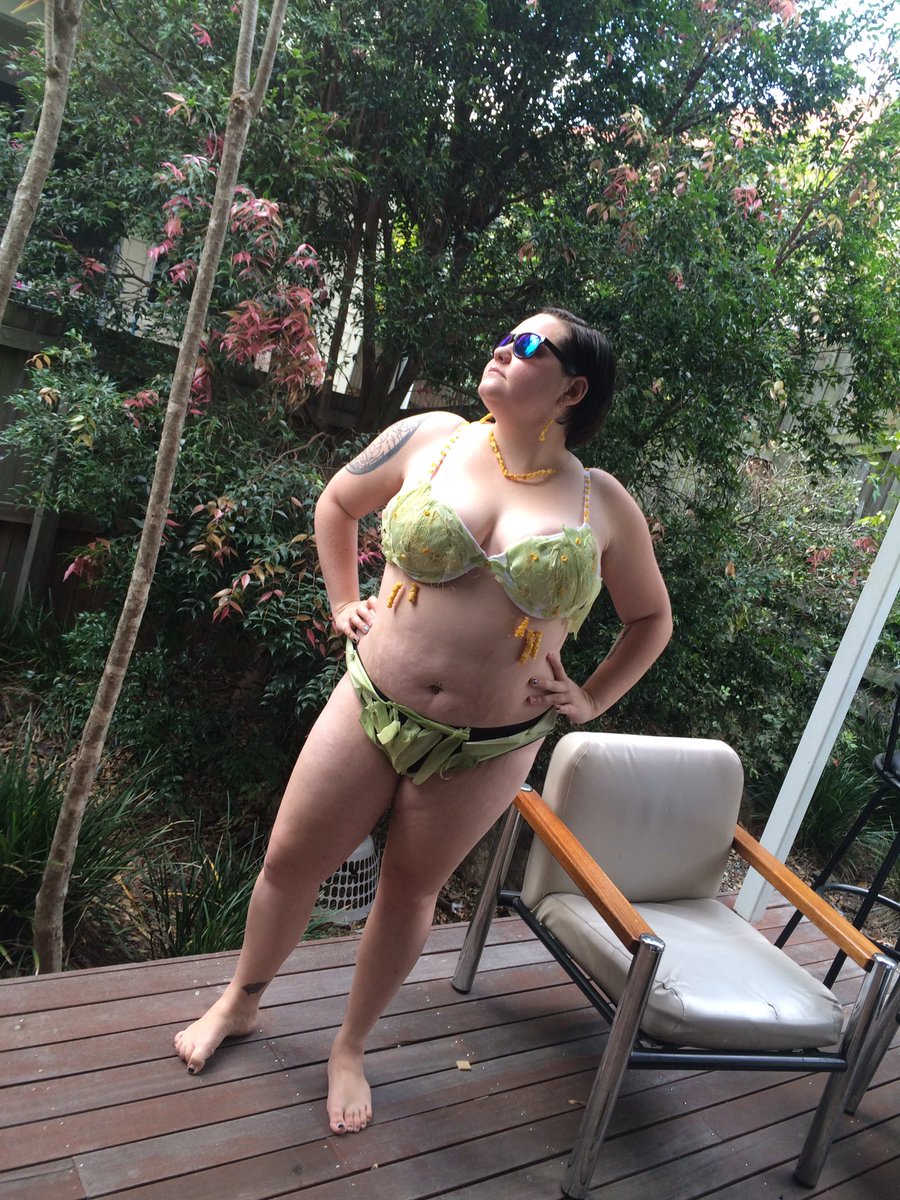 SecretDoubt's tweet photo. Corn bikini for #gishwhes @gishwhes @mishacollins https://t.co/qyYUdSTm20