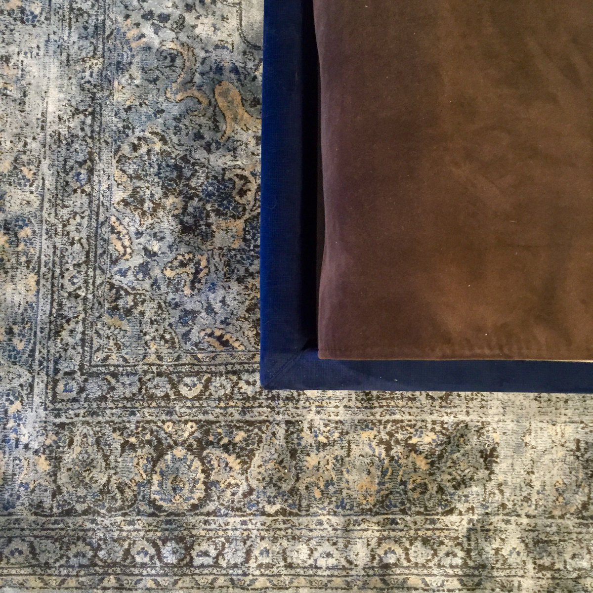 Solid_Austin's tweet photo. Soft and lush layers...
#SOLIDaustin #SOLIDshowroom #Solid5e #Austinfurniture #Urbanfurniture #Magniflex #mattresses https://t.co/YUJCG147bC