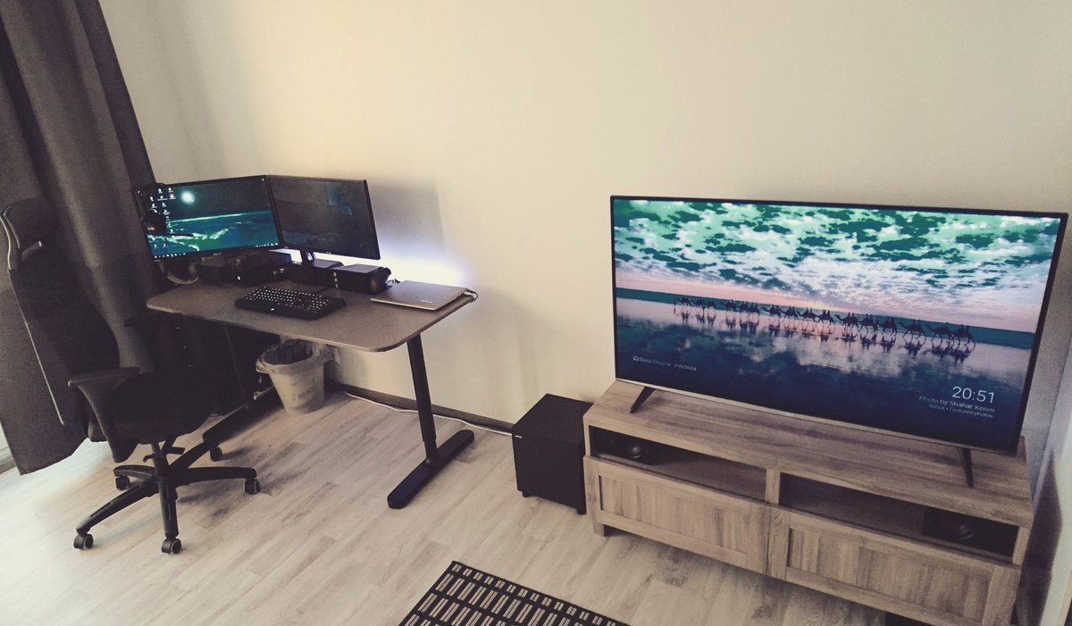 DiGiD1_Infinite's tweet photo. Setup updated and a huge thanks to @Str0kd for helping me! #setup #chill #fcables #taajuuksia https://t.co/7VCHhY226u