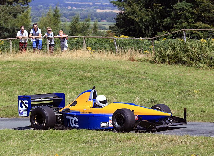 RobMacShots's tweet photo. Great to see Alex Summers in action today at Loton park. @hdlcc @2020zoom @DebbieDunbar1 https://t.co/qQe9LAl4EX