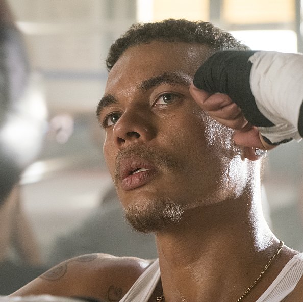 Tg балерина caption. Список актеров being boring. Женщина и ружье цитаты. Motivation for work. Превращение в балерину.