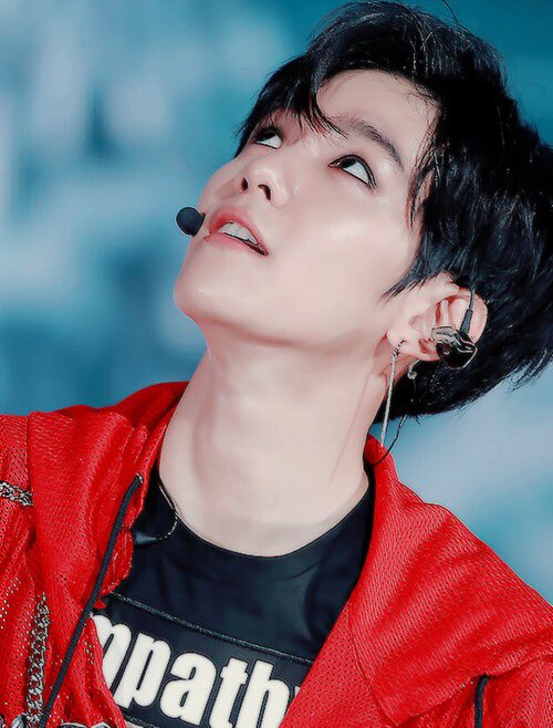 ExoDk_'s tweet photo. Mi belleza causa envidia, yo lo sé  #EXOLSelcaDay https://t.co/kXB3DAmRsE