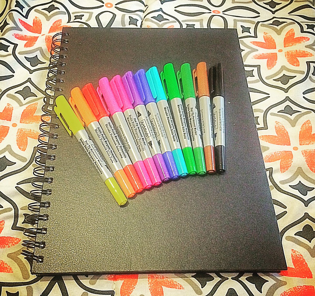 AL__Design's tweet image. New ideas for fall and winter.. 🙈✏️🎨 #design #decor #winteriscoming #fall #creativity #crafty #snowplease #obsessed