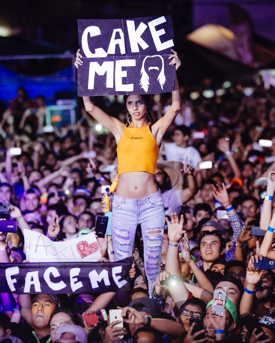 🎂👸🏼🙏🏼 https://t.co/24CC39HxEz