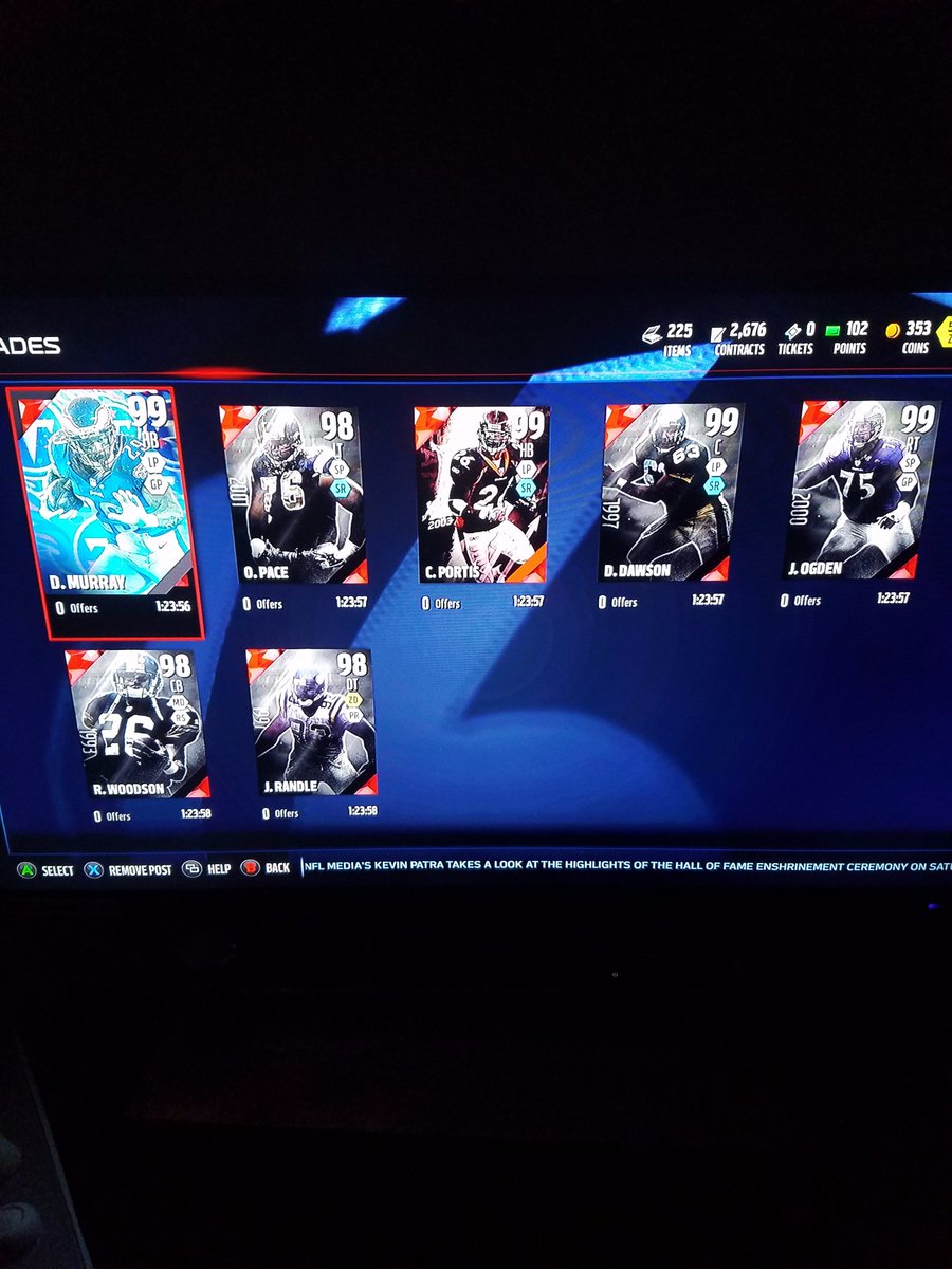 JR2Phresh's tweet image. Last giveaway...rt/f ya boi...ends in a couple days... @WeFindGiveaways ..lets get it