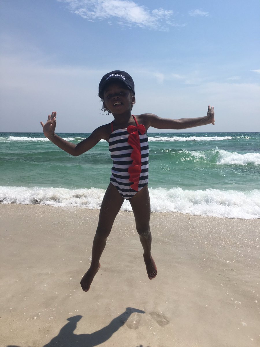 InletBeach_Life's tweet photo. The excitement of #sundaysinthesand #endlesssummer#IBLife #inletbeachfl https://t.co/s2MBEwa53F
