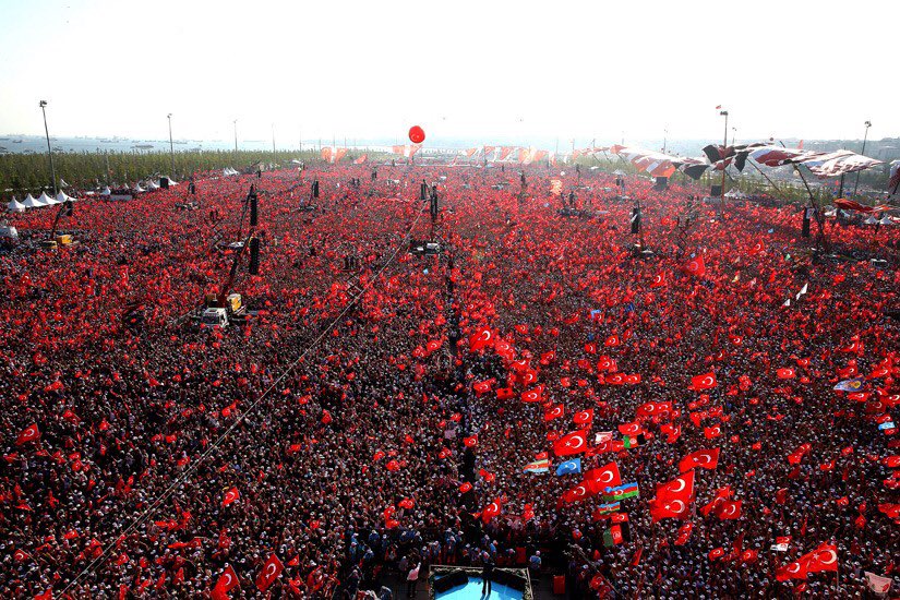 "Milletimiz Çok Büyüktür, Esaret ve Zillet Kabul Etmez” tccb.gov.tr/haberler/410/4…